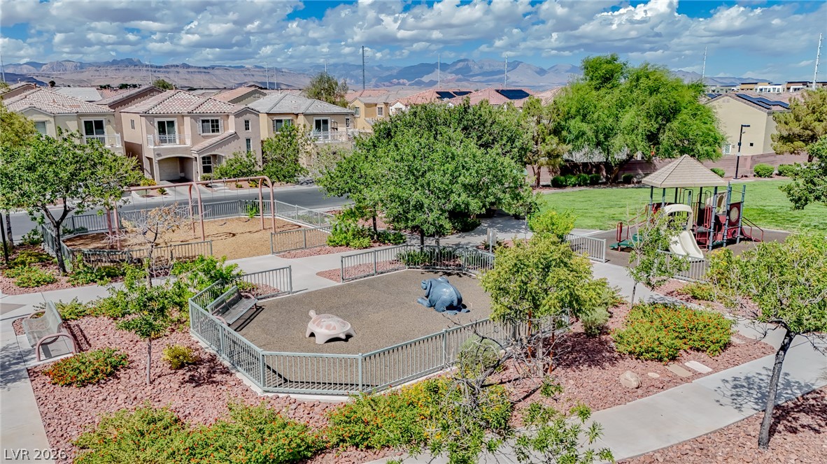 6524 Roundstone Bog Avenue Las Vegas NV 89139