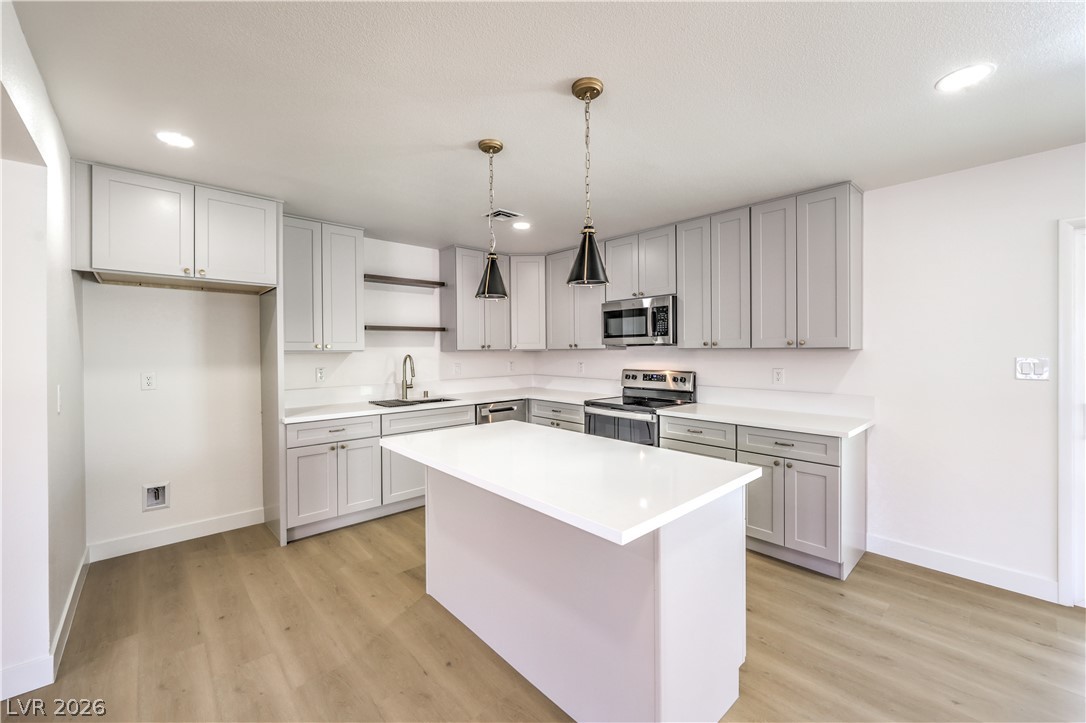 5913 Alta Drive Las Vegas NV 89107