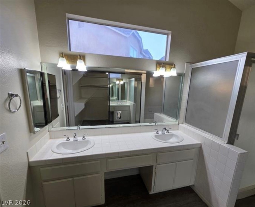 6561 Avon Court Las Vegas NV 89108