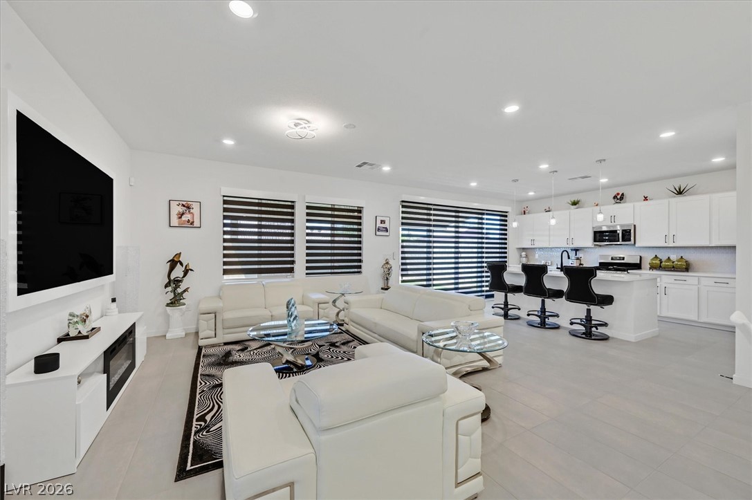 2933 Little Current Road North Las Vegas NV 89086