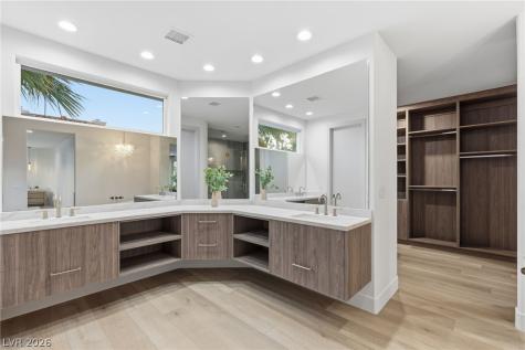 1905 Iron Ridge Drive Las Vegas NV 89117
