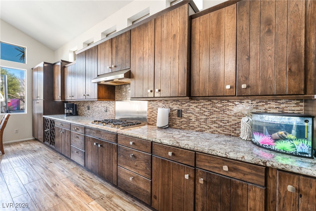2766 Glen Port Street Las Vegas NV 89135