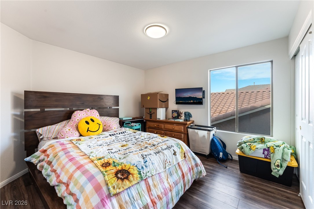 2766 Glen Port Street Las Vegas NV 89135