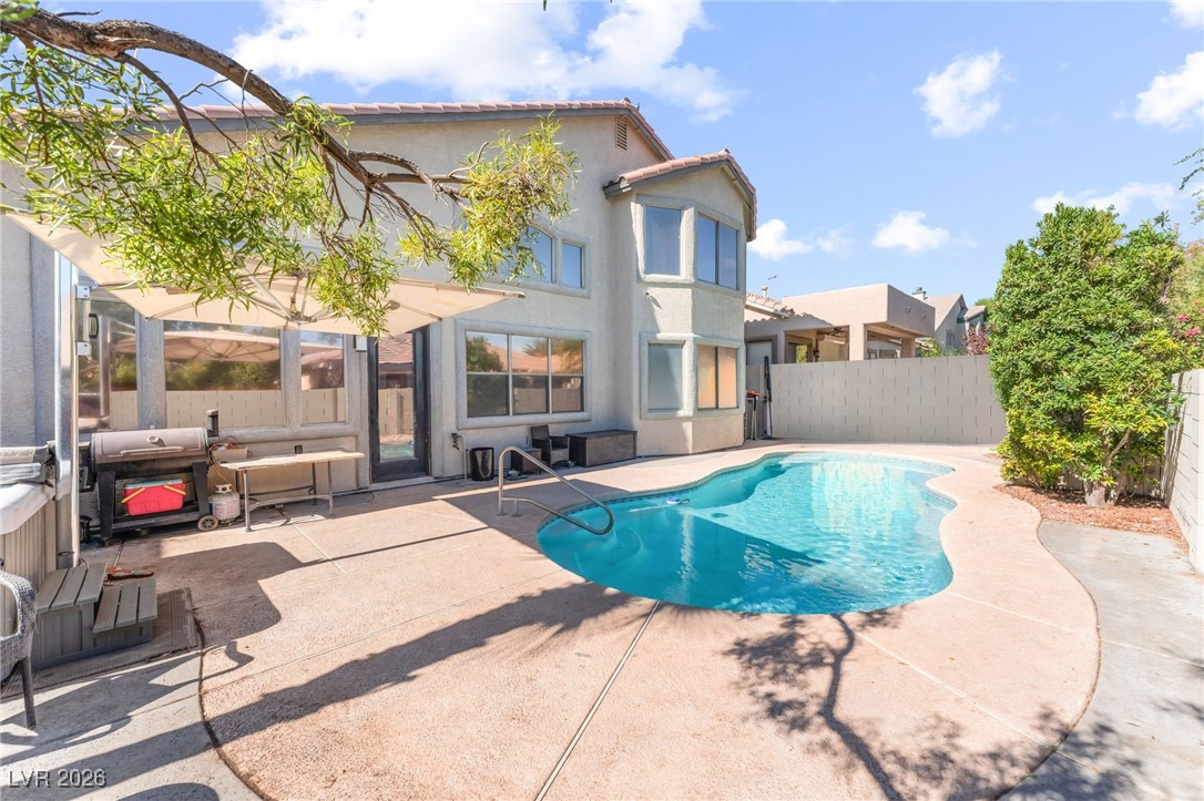 2766 Glen Port Street Las Vegas NV 89135
