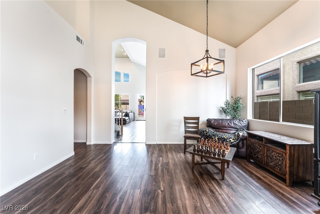 2766 Glen Port Street Las Vegas NV 89135