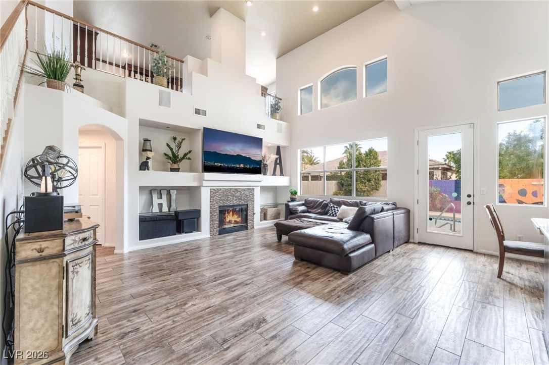 2766 Glen Port Street Las Vegas NV 89135