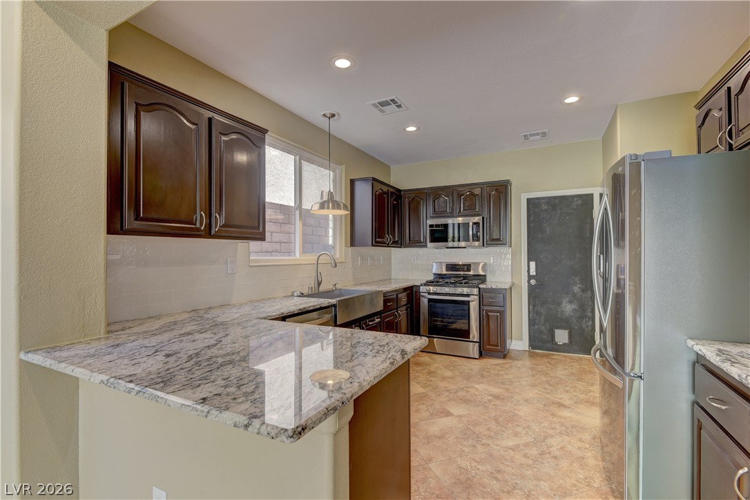 561 Ivy Spring Street Las Vegas NV 89138