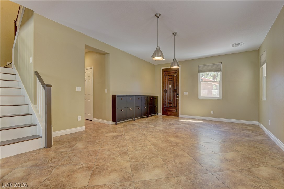 561 Ivy Spring Street Las Vegas NV 89138