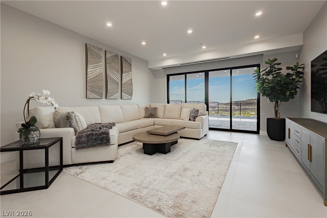 658 Dragon Peak Drive Henderson NV 89012