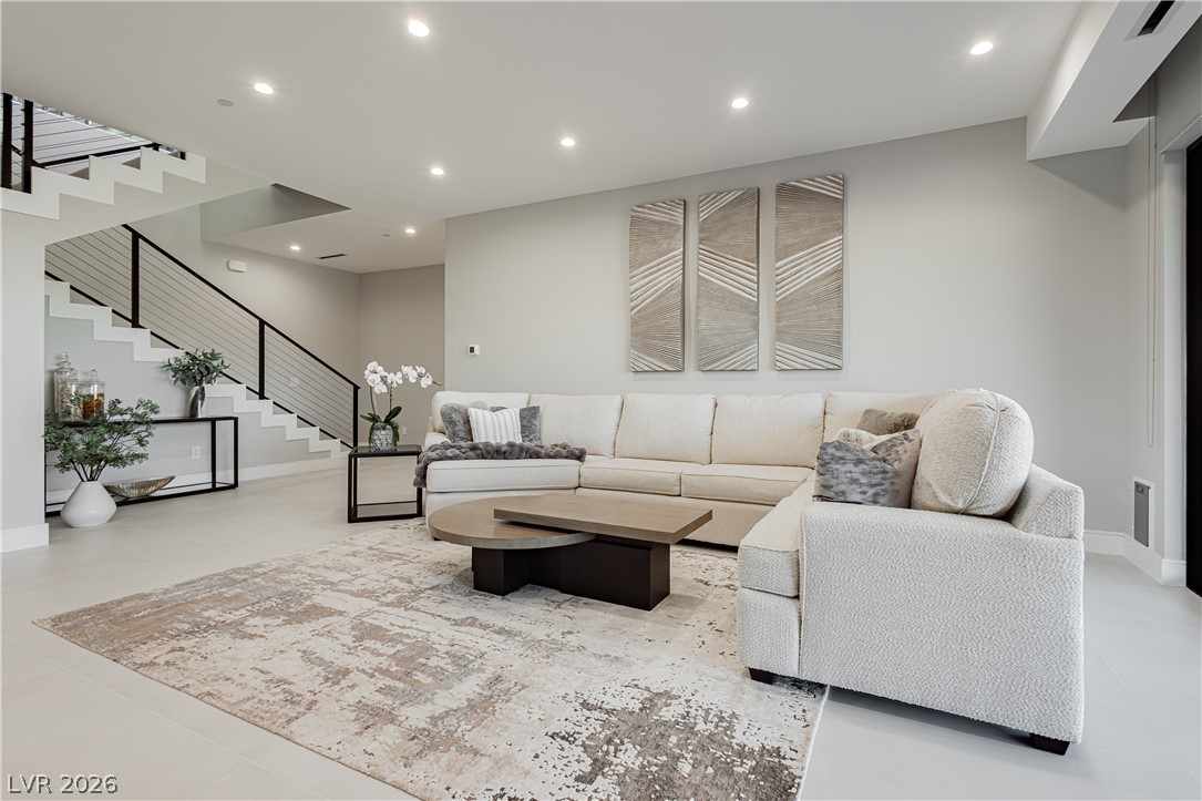 658 Dragon Peak Drive Henderson NV 89012