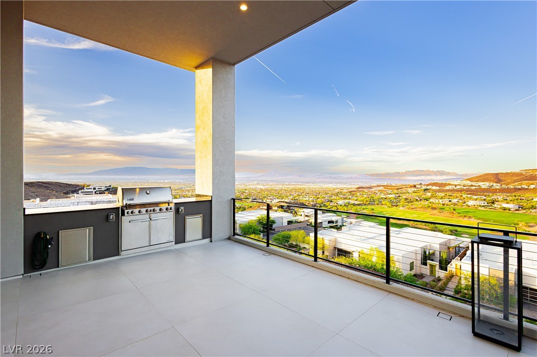 658 Dragon Peak Drive Henderson NV 89012