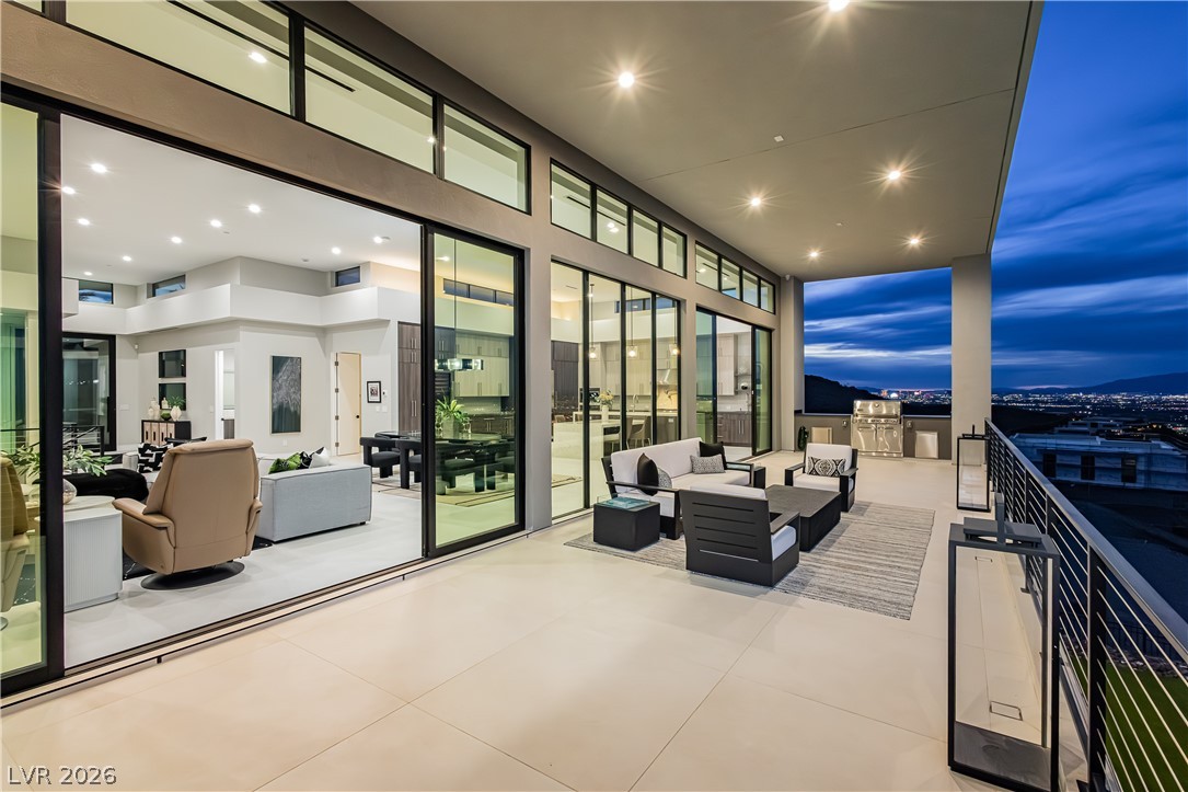 658 Dragon Peak Drive Henderson NV 89012