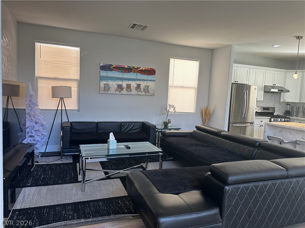 8901 Kingswood Drive Las Vegas NV 89147