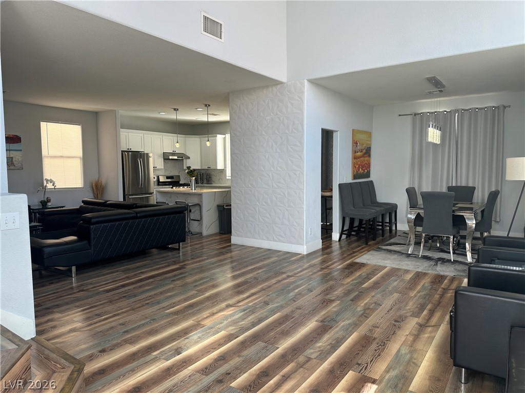 8901 Kingswood Drive Las Vegas NV 89147
