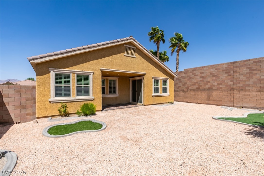 597 Via Paladini Henderson NV 89011