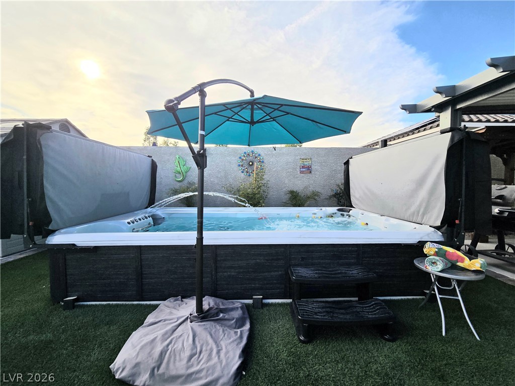 9743 Newcastle Spring Avenue Las Vegas NV 89178
