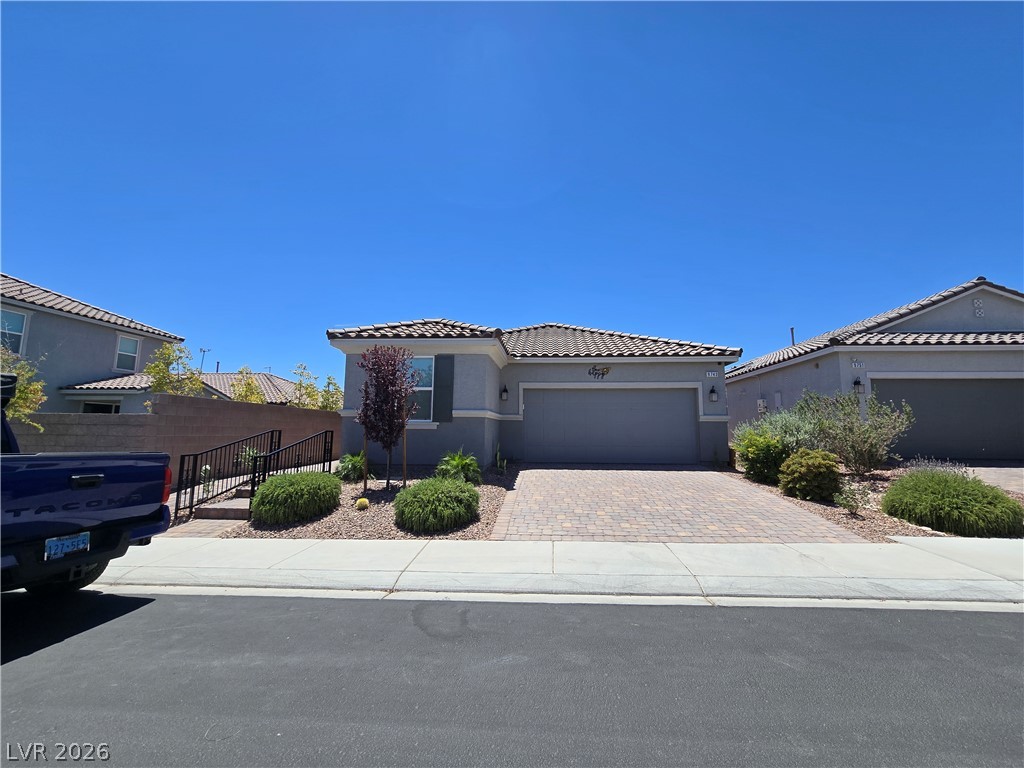 9743 Newcastle Spring Avenue Las Vegas NV 89178