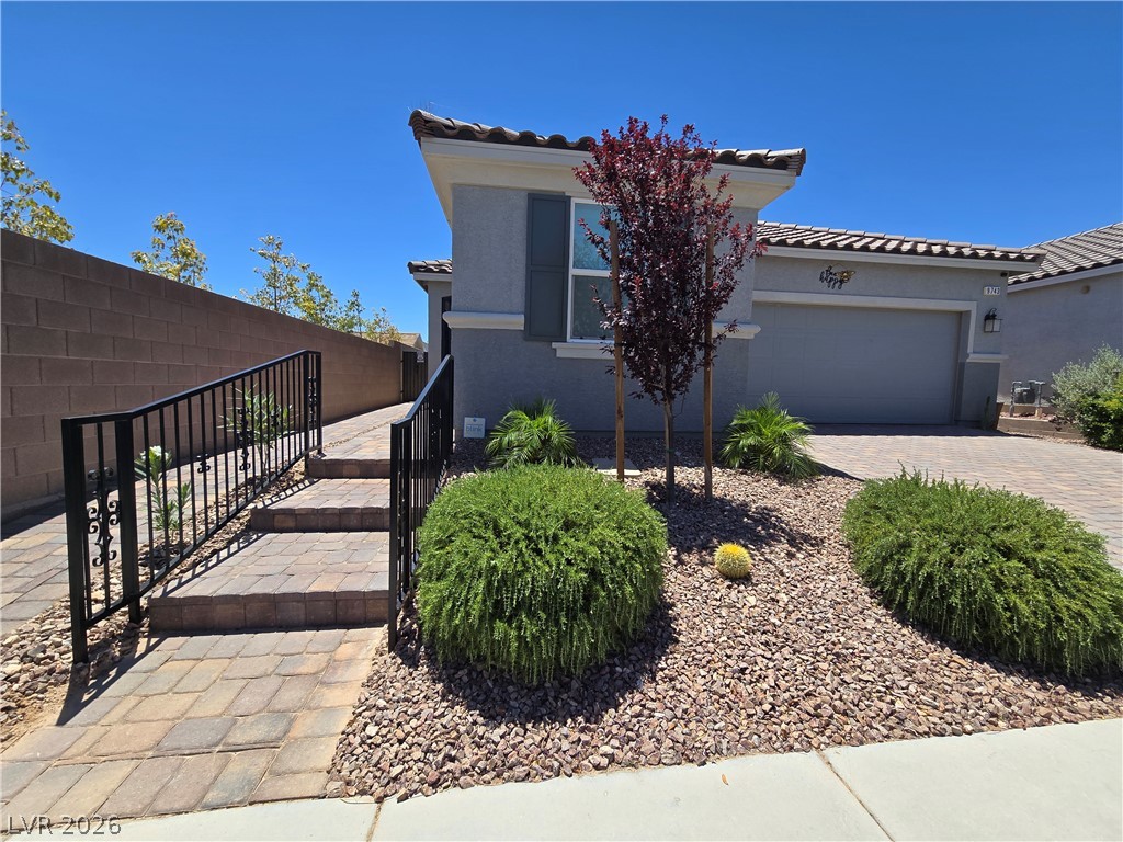 9743 Newcastle Spring Avenue Las Vegas NV 89178