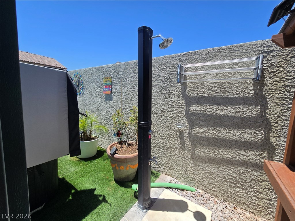 9743 Newcastle Spring Avenue Las Vegas NV 89178