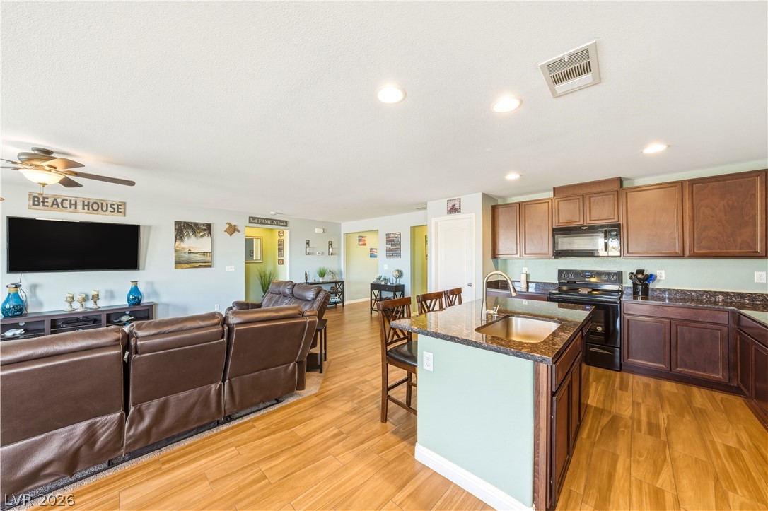 3940 East Gunnison Avenue Pahrump NV 89061