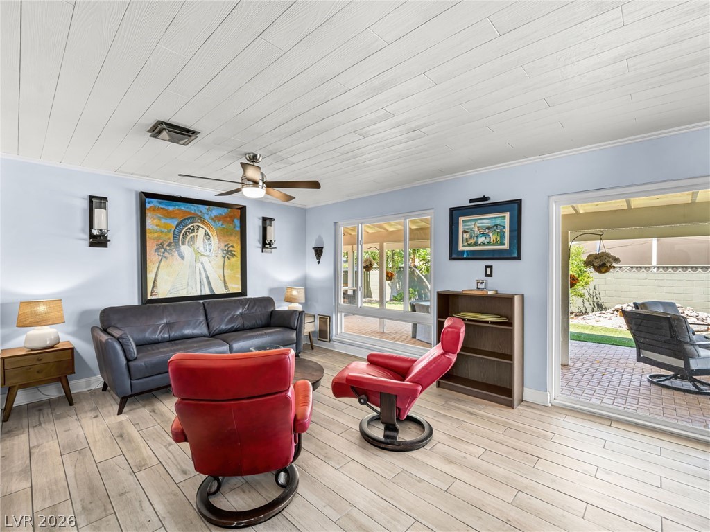 521 Sweeney Avenue Las Vegas NV 89104