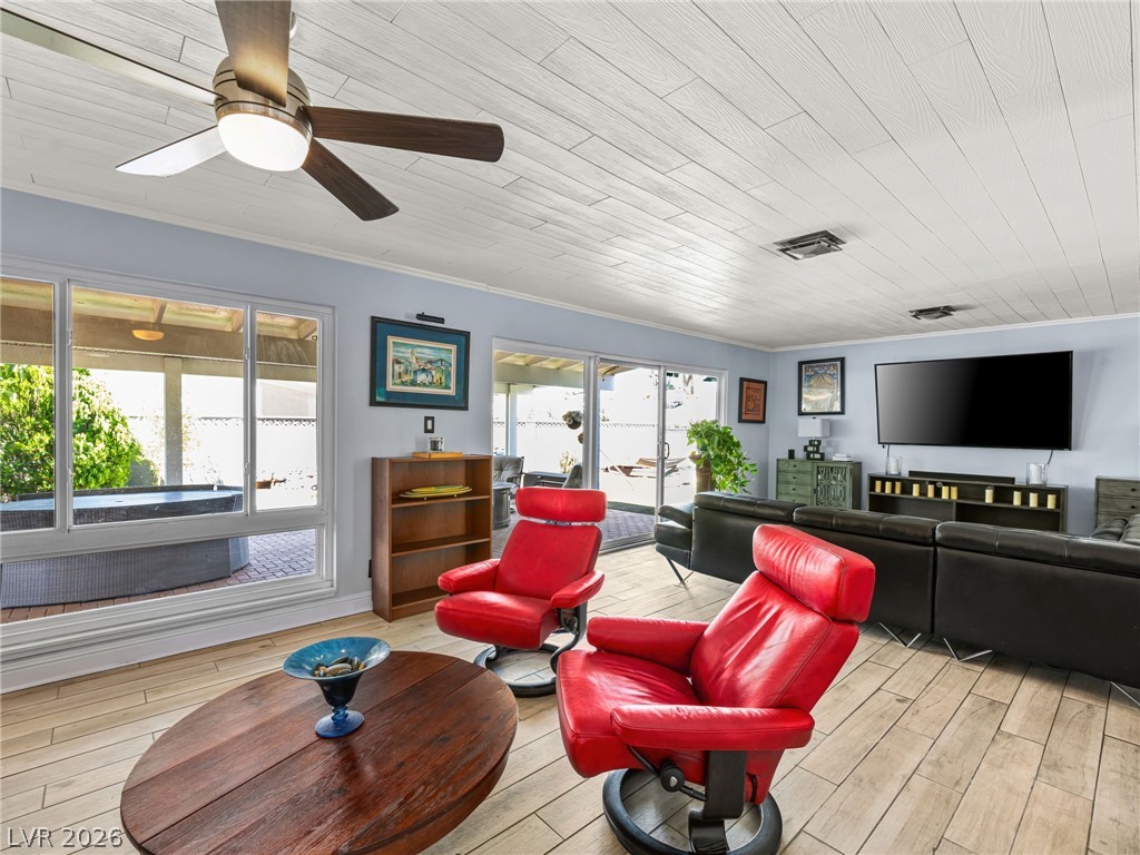 521 Sweeney Avenue Las Vegas NV 89104