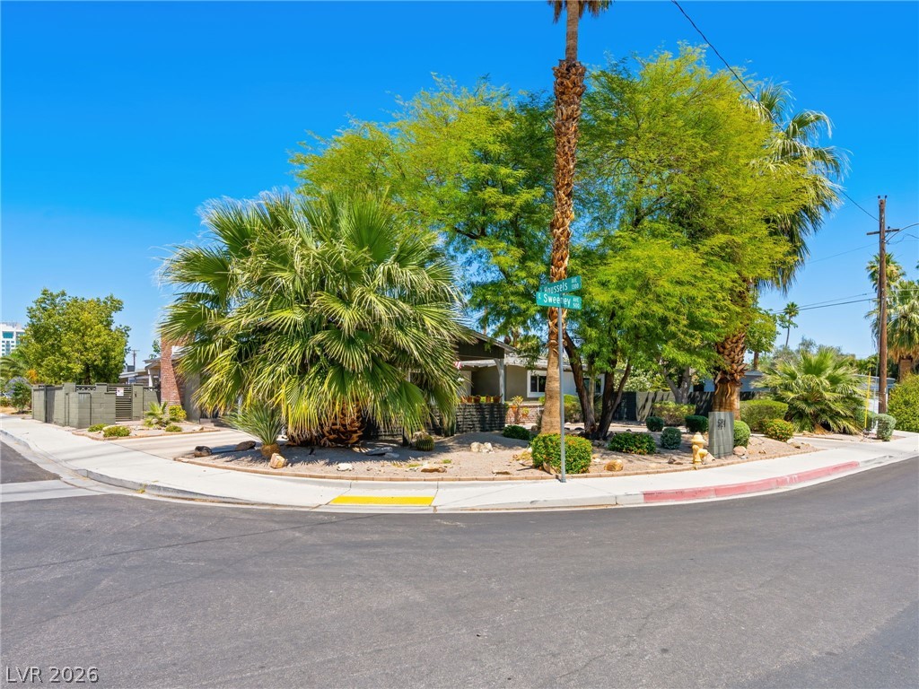 521 Sweeney Avenue Las Vegas NV 89104