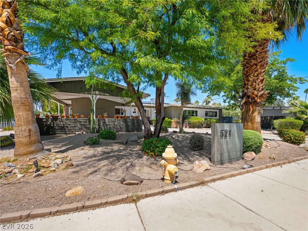 521 Sweeney Avenue Las Vegas NV 89104