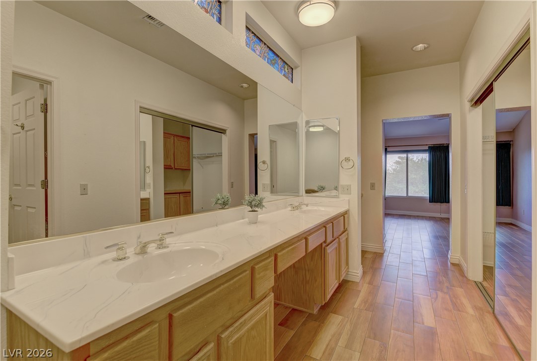 2516 Highvale Drive Las Vegas NV 89134
