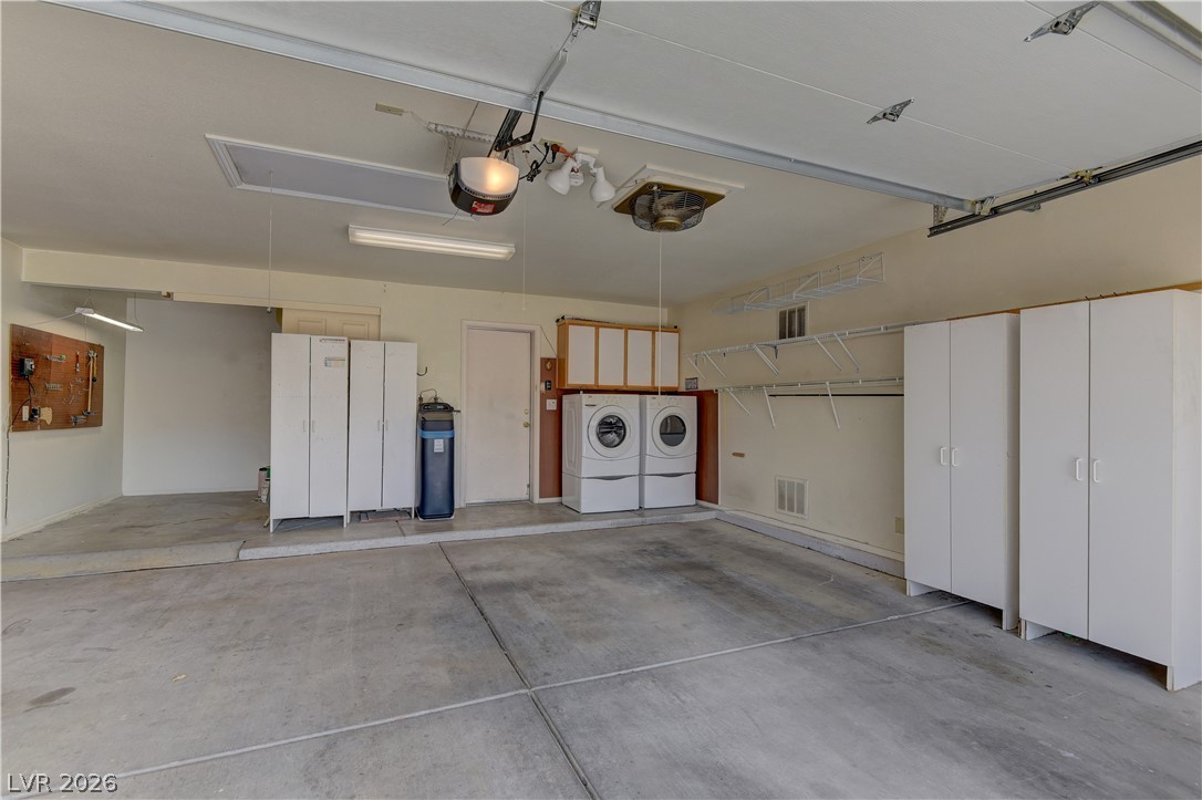 2516 Highvale Drive Las Vegas NV 89134