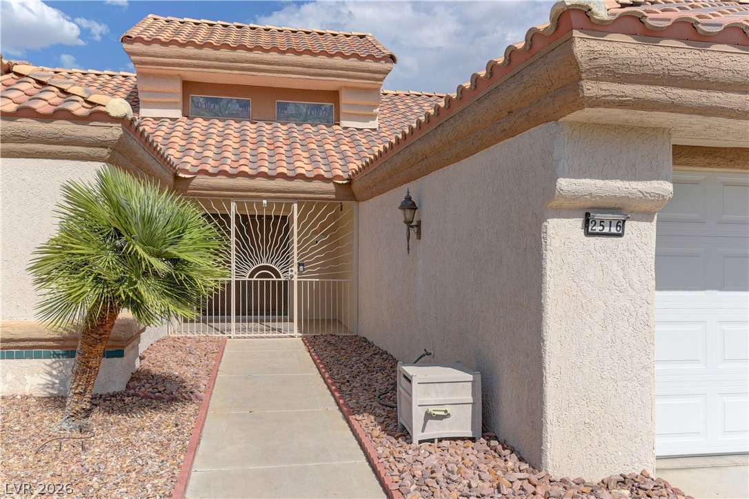 2516 Highvale Drive Las Vegas NV 89134