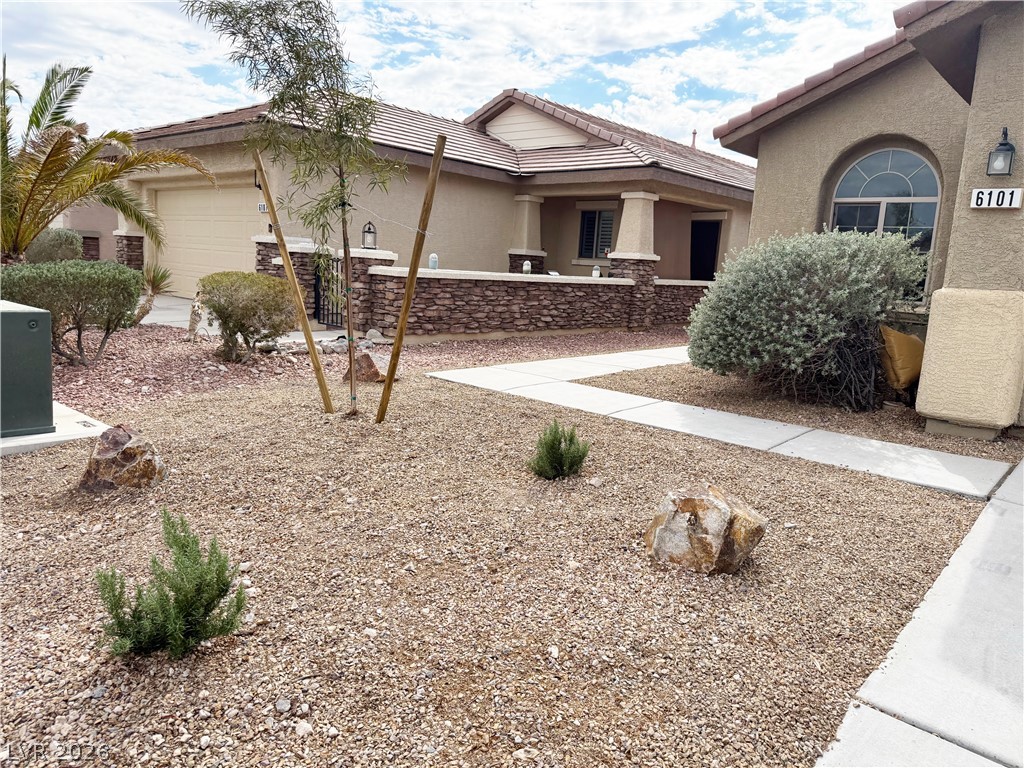 6101 Saddle Horse Avenue Las Vegas NV 89122