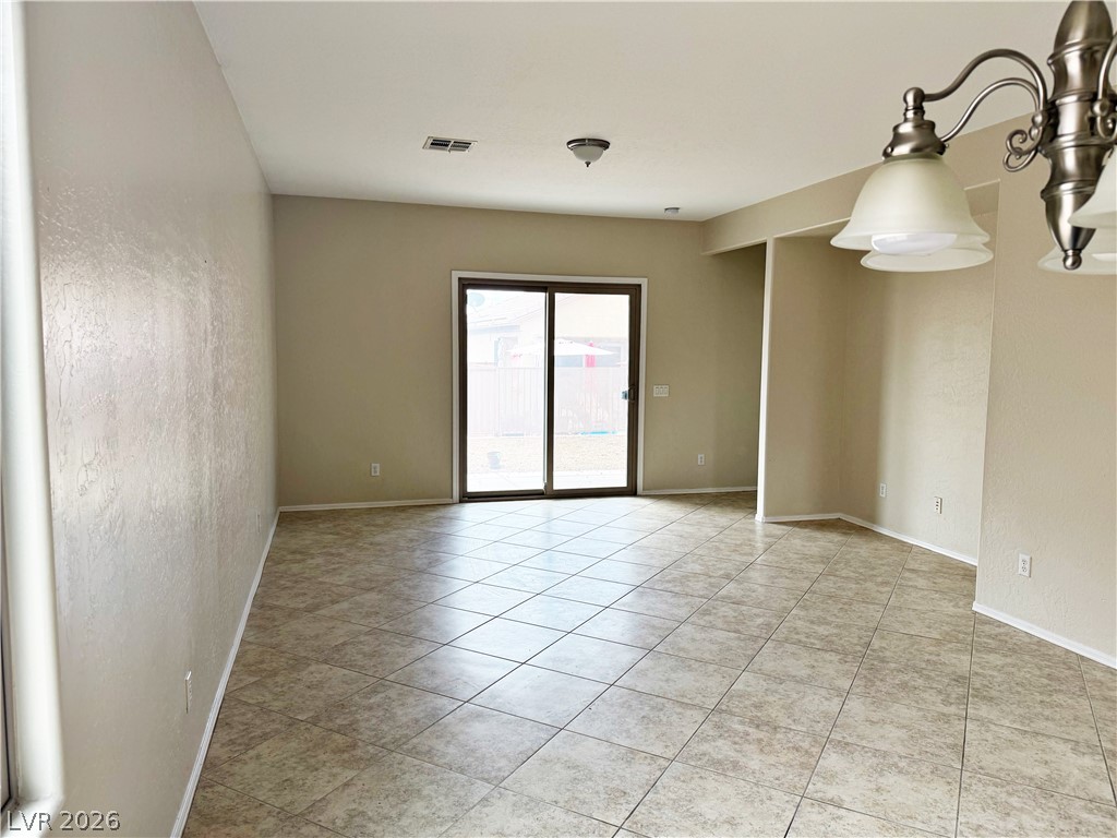 6101 Saddle Horse Avenue Las Vegas NV 89122