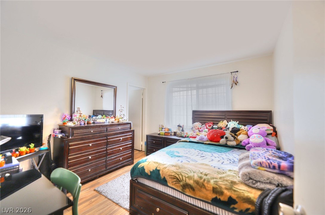 5420 Moonstruck Avenue Las Vegas NV 89107