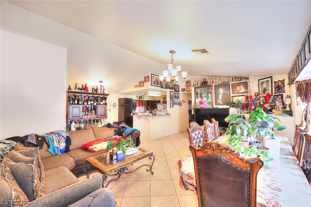 5420 Moonstruck Avenue Las Vegas NV 89107