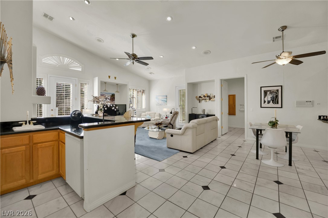 8125 Tiara Cove Circle Las Vegas NV 89128