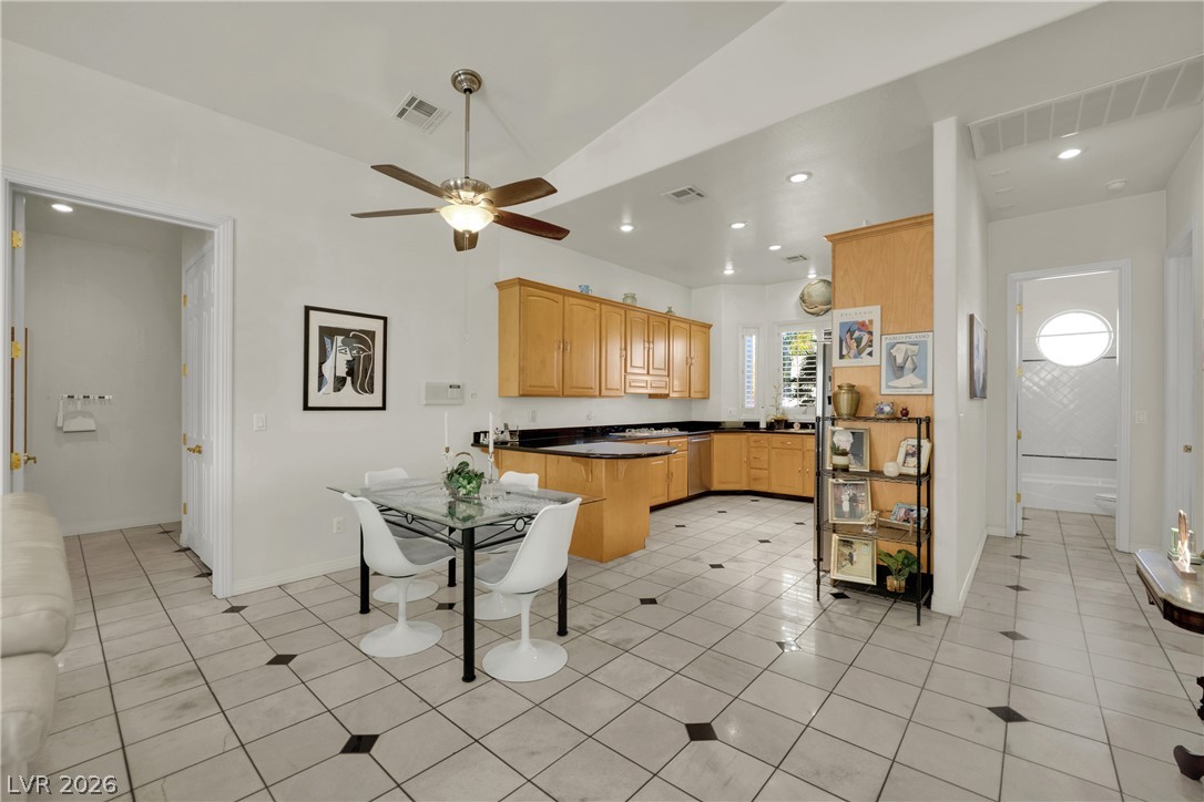 8125 Tiara Cove Circle Las Vegas NV 89128