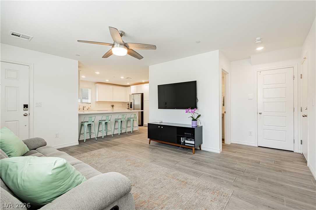 10713 Bendmore Court Las Vegas NV 89166