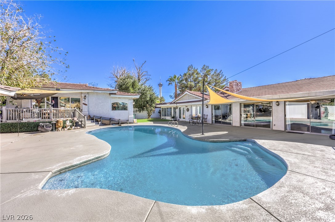 2020 Silver Avenue Las Vegas NV 89102