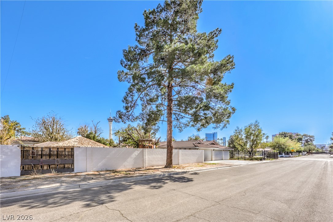 2020 Silver Avenue Las Vegas NV 89102