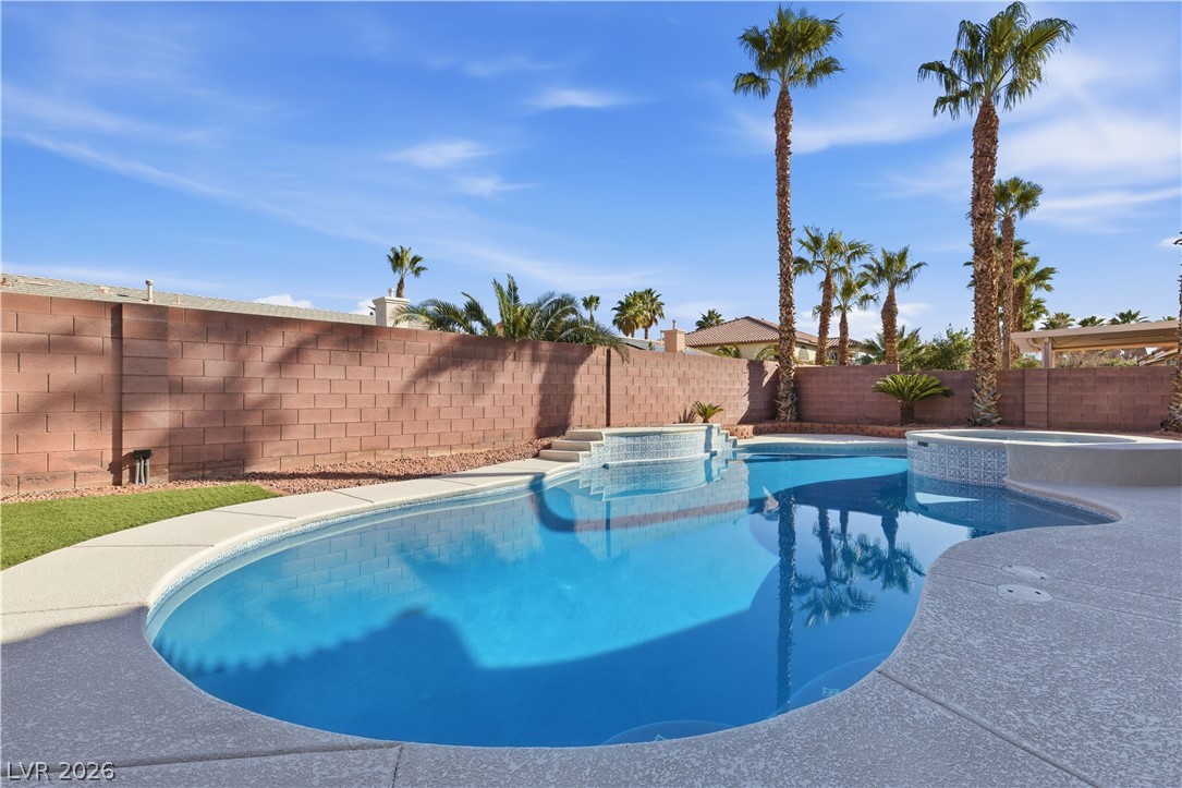 7536 Gossamer Wind Street Las Vegas NV 89139