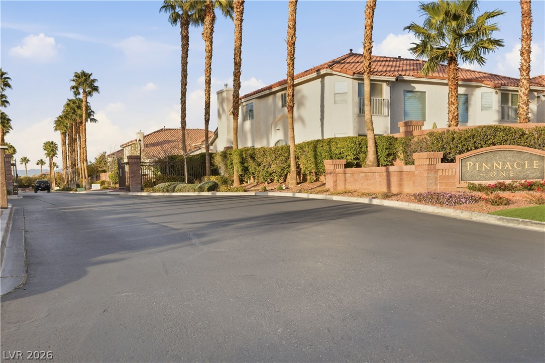 7536 Gossamer Wind Street Las Vegas NV 89139