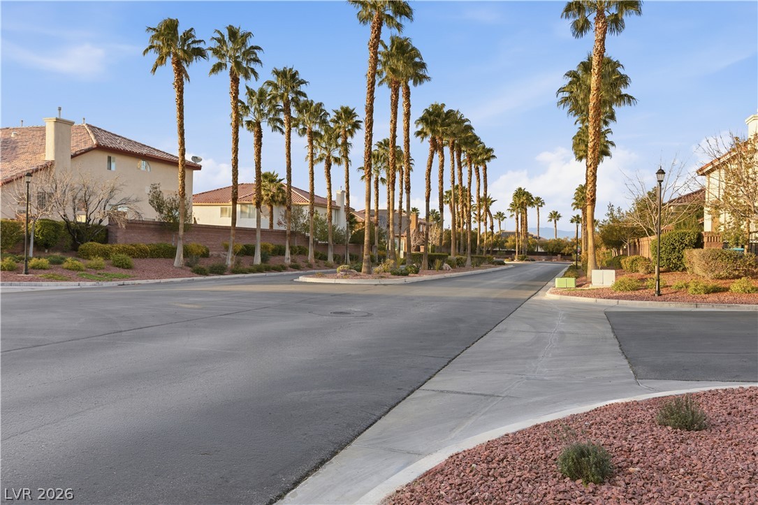 7536 Gossamer Wind Street Las Vegas NV 89139