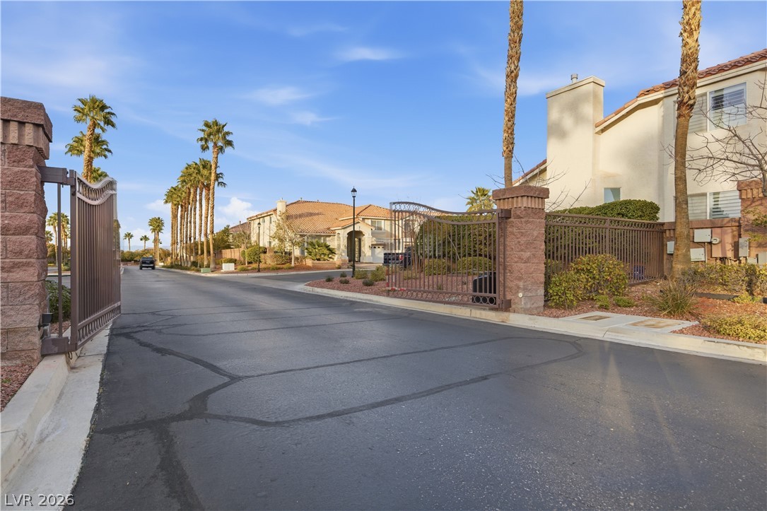 7536 Gossamer Wind Street Las Vegas NV 89139