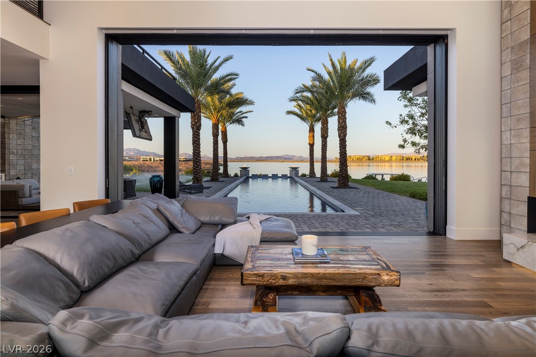 10 Sunrise Beach Circle Henderson NV 89011
