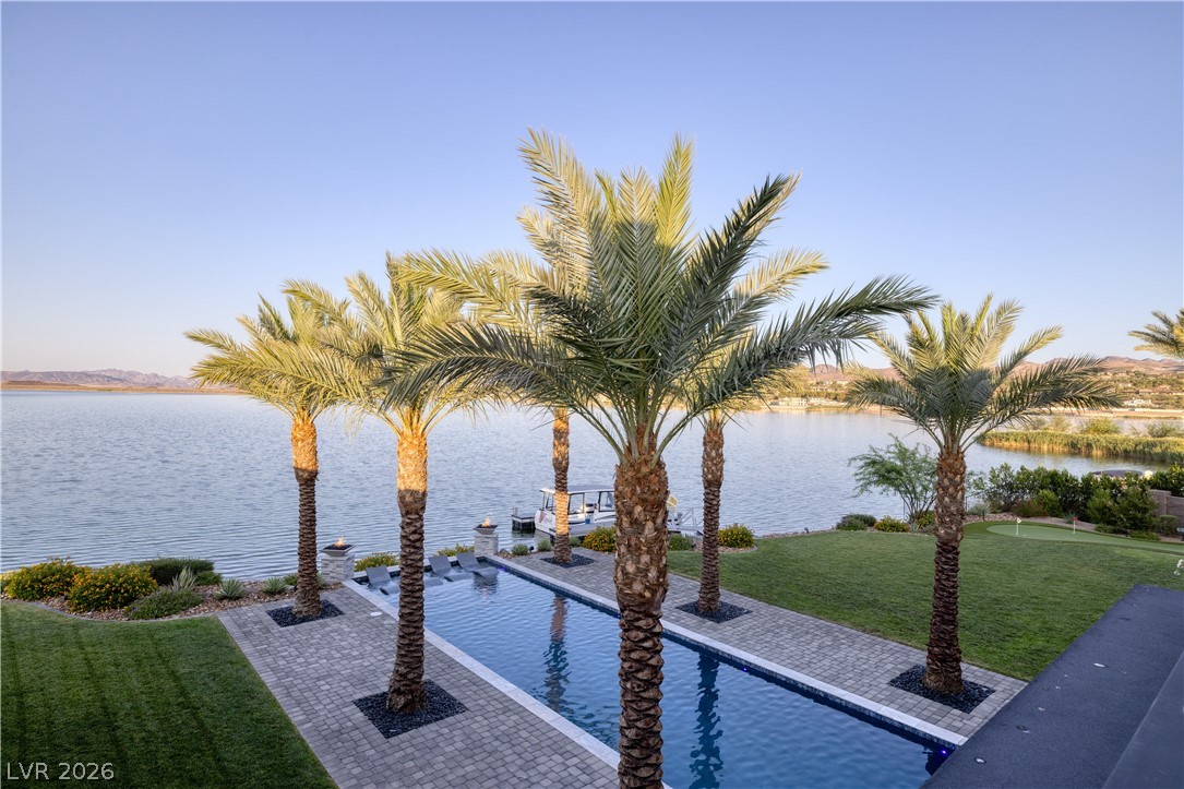10 Sunrise Beach Circle Henderson NV 89011