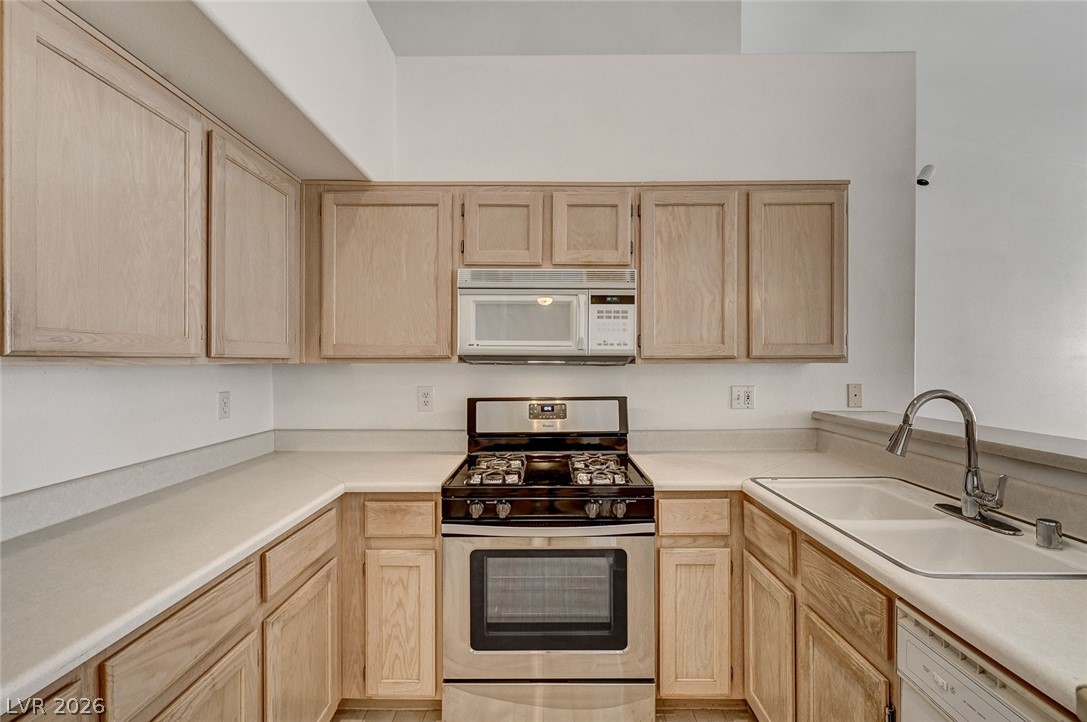 5370 Runningbrook Road Las Vegas NV 89120