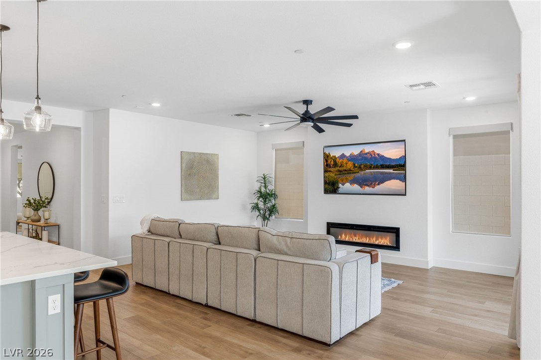 6490 Sandero Springs Street Las Vegas NV 89166