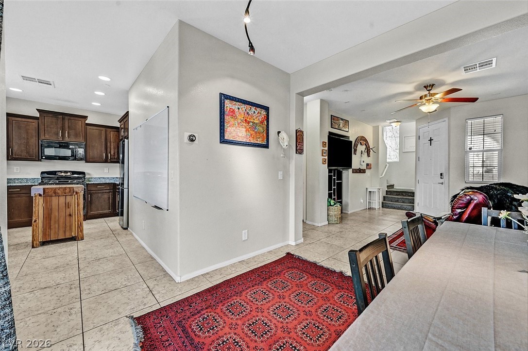 7563 Edgartown Harbor Street Las Vegas NV 89166