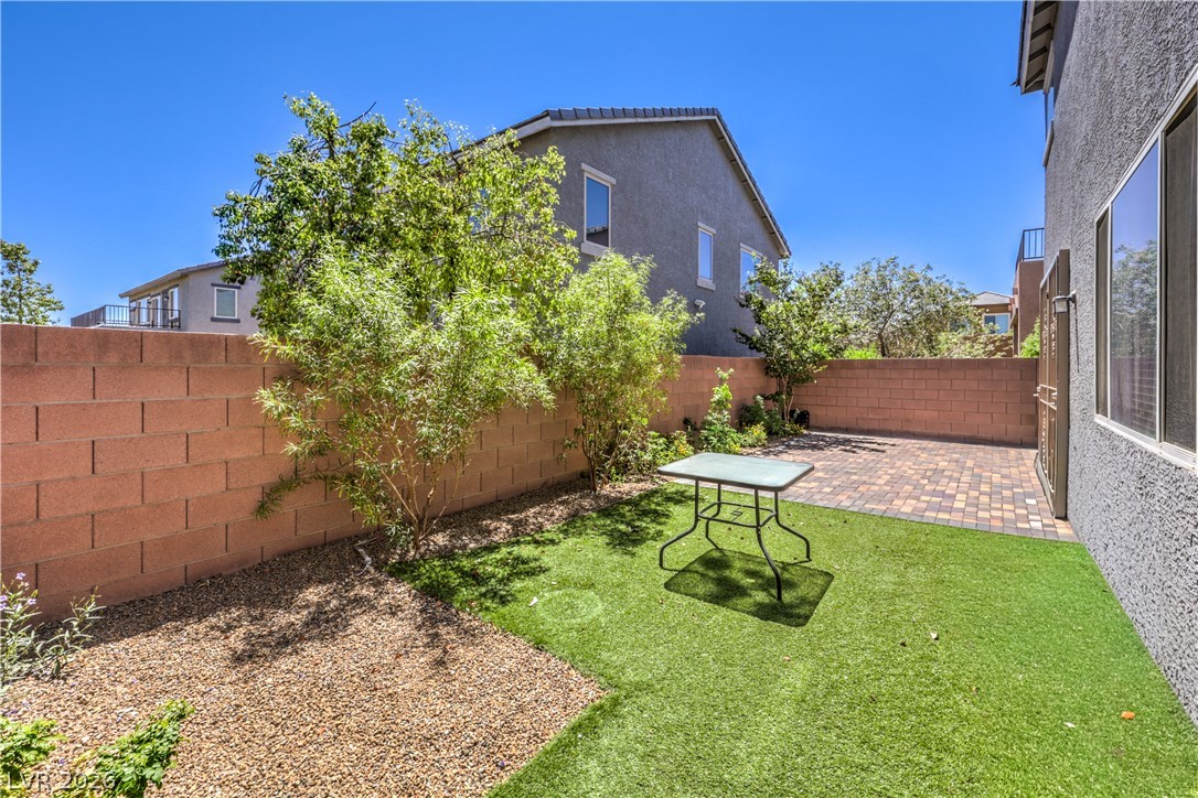 8686 Windy Canyon Street Las Vegas NV 89113